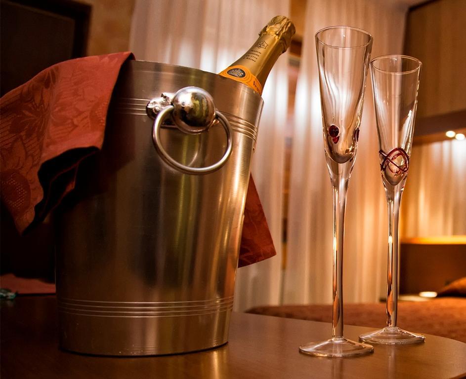 Hotel Motel Ovest Vittuone Zewnętrze zdjęcie