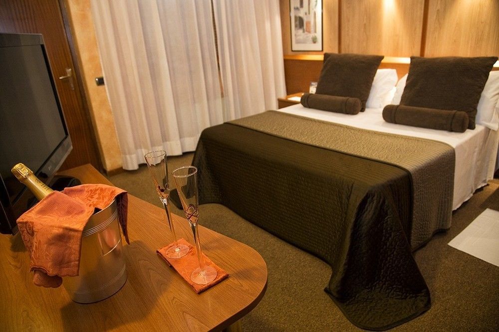 Hotel Motel Ovest Vittuone Zewnętrze zdjęcie
